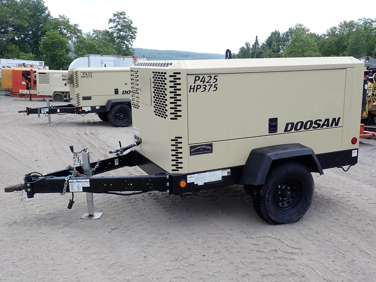 2023 Doosan P425/HP375 Air Compressor 409 HOURS!